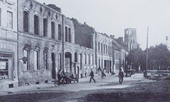 Blick auf die im Zweiten Weltkrieg zerstörte Innenstadt von Storkow (Mark), Aufnahme von 1946. Foto: Paul Holz